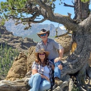 Meet your Posher, Lori